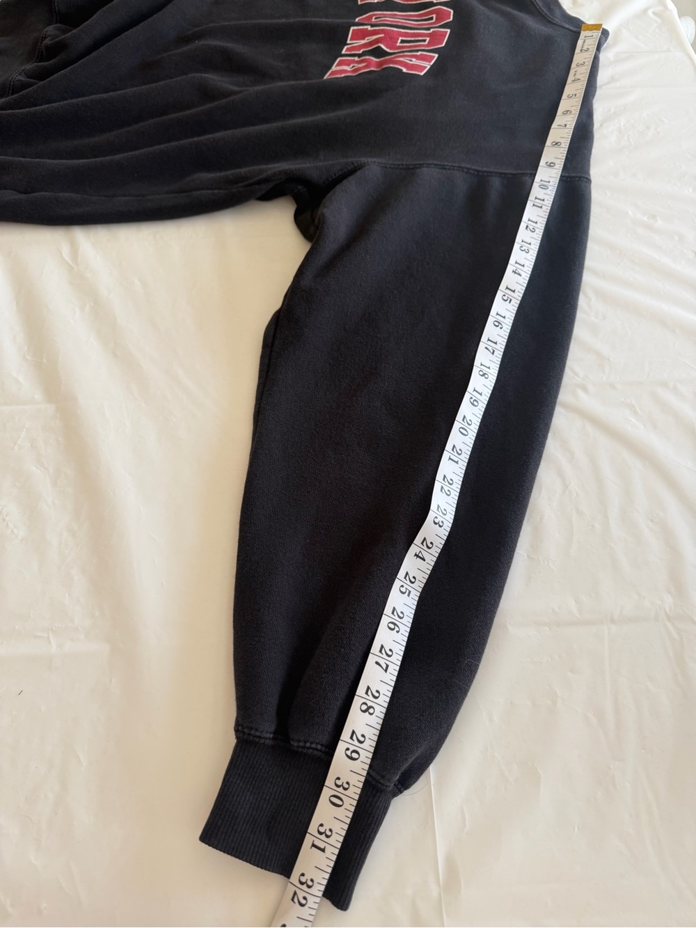 John Galt by Brandy Melville New York Graphic Crewneck Sweatshirt - Black - Picture 8 of 9